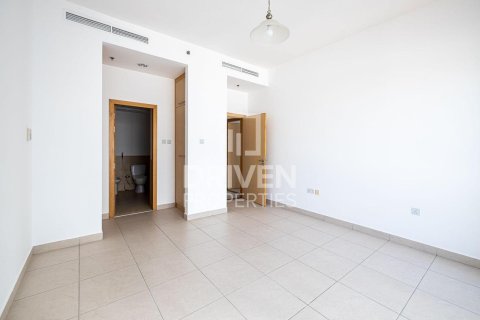 Снять в аренду квартиру в Barsha Heights (Tecom), Дубай: 2 спальни, 128.02м², № 129903 - фото 13