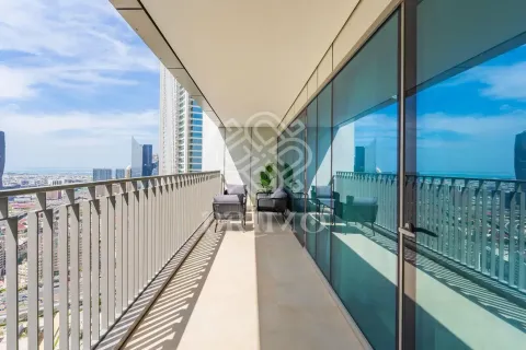 Apartment in Dubai 3 bedrooms, 159 sq.m. № 109941