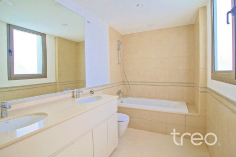 Villa à Zahra Townhouses, Town Square, Dubai, 3 chambres, 195 m², № 139958 - photo 3