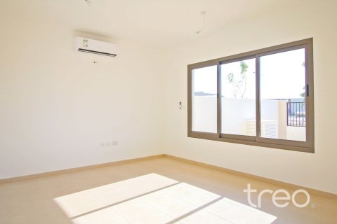 Villa à Zahra Townhouses, Town Square, Dubai, 3 chambres, 195 m², № 139958 - photo 2