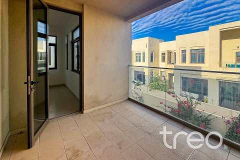 Villa in Mira Oasis, Reem, Dubai 3 bedrooms, 233.74 sq.m. № 139957 - photo 16
