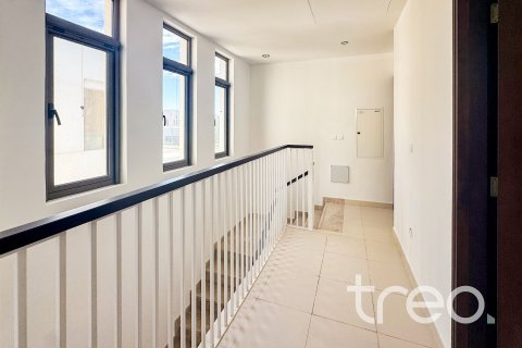 Villa in Mira Oasis, Reem, Dubai 3 bedrooms, 233.74 sq.m. № 139957 - photo 14