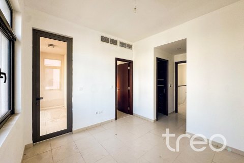 Villa in Mira Oasis, Reem, Dubai 3 bedrooms, 233.74 sq.m. № 139957 - photo 13