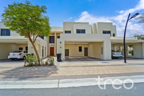 Villa in Hayat Townhouses, Town Square, Dubai 3 bedrooms, 220.27 sq.m. № 139959