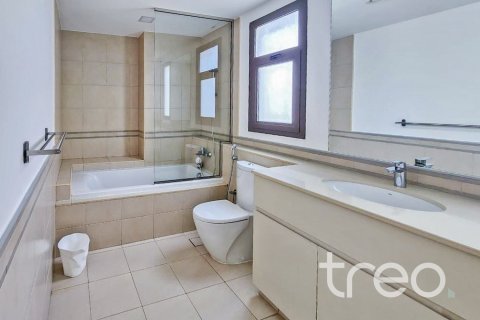 Villa in Hayat Townhouses, Town Square, Dubai 3 bedrooms, 220.27 sq.m. № 139959 - photo 12