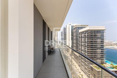 Снять в аренду квартиру в EMAAR Beachfront, Dubai Harbour, Дубай: 2 спальни, 117.71м², № 128156 - фото 14