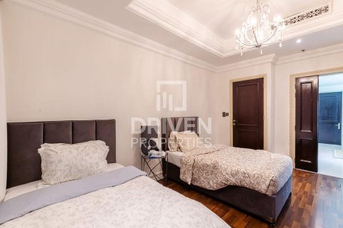 Купить квартиру в Даунтаун Дубай (Даунтаун Бурдж Дубай), Дубай: 2 спальни, 281.77м², № 137314 - фото 14