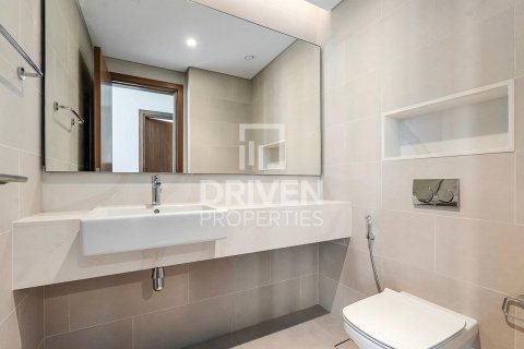 Apartment in Al Wasl, Dubai 2 bedrooms, 155.71 sq.m. № 140154 - photo 10