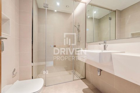 Apartment in Al Wasl, Dubai 2 bedrooms, 155.71 sq.m. № 140154 - photo 11