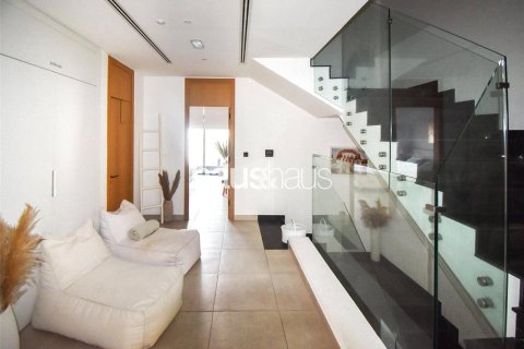 Townhouse in Jumeirah Golf Estates, Dubai 4 bedrooms, 320 sq.m. № 44941 - photo 11
