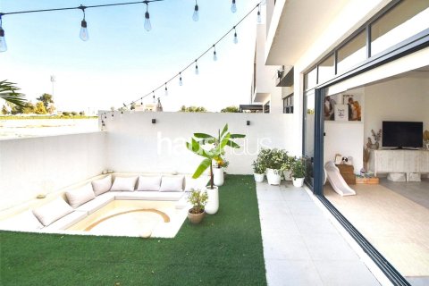 Townhouse in Jumeirah Golf Estates, Dubai 4 bedrooms, 320 sq.m. № 44941 - photo 18