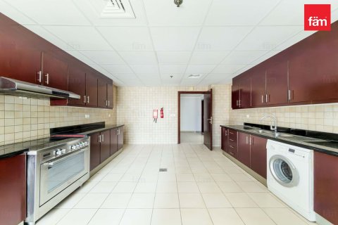 Apartment in Dubai Marina, Dubai 2 bedrooms, 243 sq.m. № 139724 - photo 9