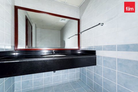 Apartment in Dubai Marina, Dubai 2 bedrooms, 243 sq.m. № 139724 - photo 17