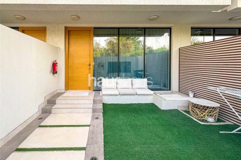 Villa à Jumeirah Village Circle, Dubai, 3 chambres, 130 m², № 43751