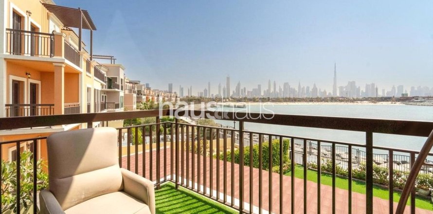 Maison de ville à La Mer, Jumeirah, Dubai, 5 chambres, 686 m², № 43753