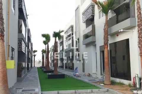 Building in Dubai 4792 sq.m. № 38805 - photo 9