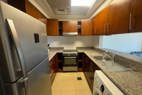 Appartement à Jumeirah Bay Towers, Jumeirah Lake Towers, Dubai, 1 chambre, 90 m², № 37954 - photo 8