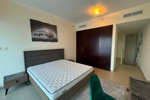 Appartement à Jumeirah Bay Towers, Jumeirah Lake Towers, Dubai, 1 chambre, 90 m², № 37954 - photo 5