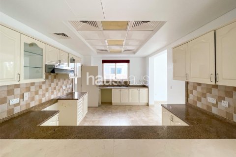 فيلا في Dubai Sports City, دبي 5 غرف نوم , 357 م² رقم 43660 - صورة 5