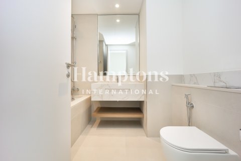 Apartment in Dubai Harbour, Dubai 1 bedroom, 80.10932787 sq.m. № 108859 - photo 19