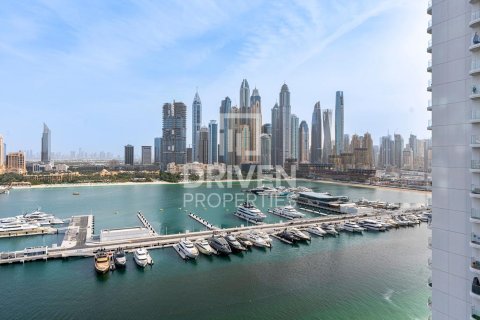 شقة في EMAAR Beachfront, Dubai Harbour, دبي 2 غرف نوم, 109.25 م² رقم 143105
