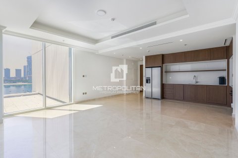 Apartment in EMAAR Beachfront, Dubai Harbour, Dubai 2 bedrooms, 124 sq.m. № 16116 - photo 2