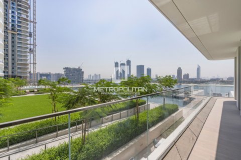 Apartment in EMAAR Beachfront, Dubai Harbour, Dubai 2 bedrooms, 124 sq.m. № 16116 - photo 24