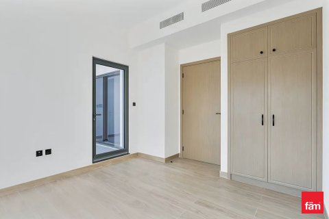 Townhouse in Dubai 3 bedrooms, 144 sq.m. № 112482 - photo 10