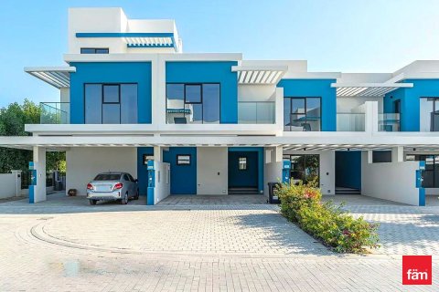 Townhouse in Dubai 3 bedrooms, 144 sq.m. № 112482