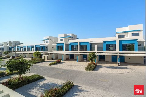 Townhouse in Dubai 3 bedrooms, 144 sq.m. № 112482 - photo 18
