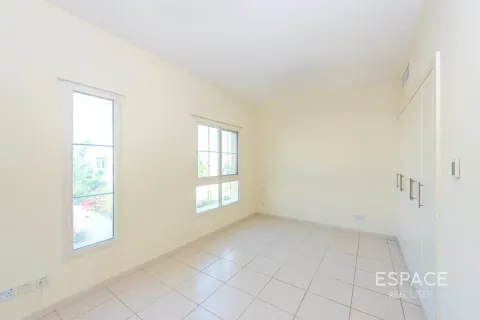 Villa en Springs 4, The Springs, Dubai, 2 dormitorios, 153 m², № 122456 - foto 6
