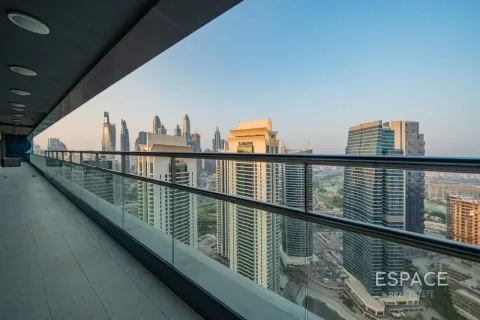 Appartement à Jumeirah Lake Towers, Dubai, 5 chambres, 573 m², № 122455 - photo 18