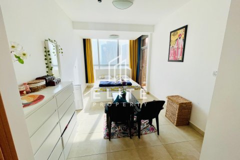 Apartamento en Jumeirah Lake Towers, Dubai, 2 dormitorios, 88 m², № 137378 - foto 4