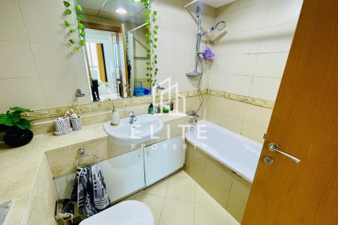 Apartamento en Jumeirah Lake Towers, Dubai, 2 dormitorios, 88 m², № 137378 - foto 13