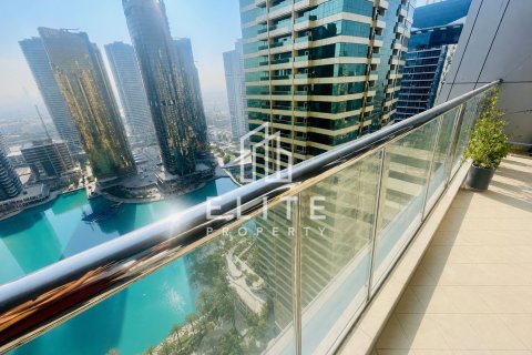 Apartamento en Jumeirah Lake Towers, Dubai, 2 dormitorios, 88 m², № 137378 - foto 2