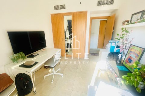 Apartamento en Jumeirah Lake Towers, Dubai, 2 dormitorios, 88 m², № 137378 - foto 9