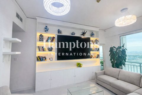 Apartment in The Views 1, The Views, Dubai 1 bedroom, 68.93030988 sq.m. № 139185 - photo 7