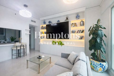 Apartment in The Views 1, The Views, Dubai 1 bedroom, 68.93030988 sq.m. № 139185 - photo 6