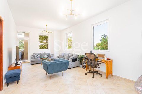 Apartamento en Motor City, Dubai, 1 dormitorio, 94 m², № 122154 - foto 2