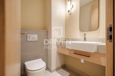 Apartment in Vida Residences Dubai Mall, Downtown Dubai (Downtown Burj Dubai), Dubai 2 bedrooms, 101.54 sq.m. № 136993 - photo 10