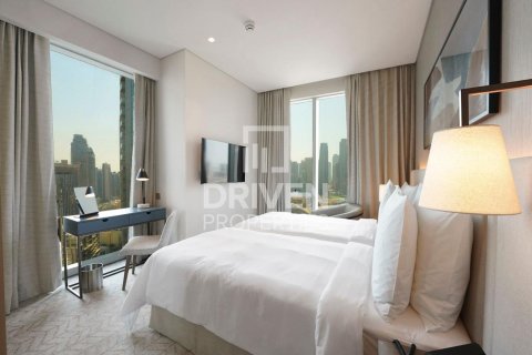 Apartment in Vida Residences Dubai Mall, Downtown Dubai (Downtown Burj Dubai), Dubai 2 bedrooms, 101.54 sq.m. № 136993 - photo 5