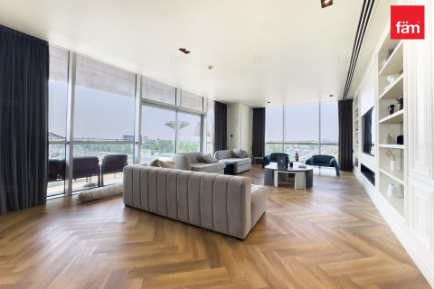 Apartment in City Walk, Dubai 3 bedrooms, 264.2 sq.m. № 123299 - photo 2