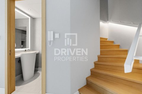 Снять в аренду квартиру в SLS Dubai Hotel & Residences, Бизнес-Бэй, Дубай: 1 спальня, 108.88м², № 128158 - фото 4