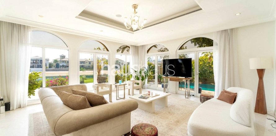 فيلا في Garden Homes, نخلة جميرا, دبي 4 غرف نوم, 724 م² رقم 44662