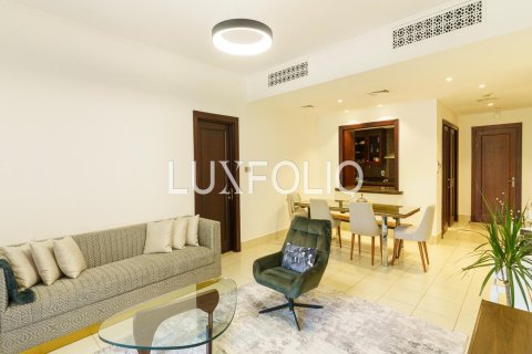 Apartment in Old Town, Dubai 3 bedrooms, 164 sq.m. № 45469