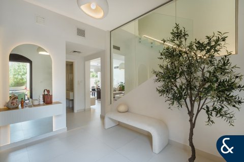 Villa à Springs 11, The Springs, Dubai, 3 chambres, 228 m², № 98389 - photo 7