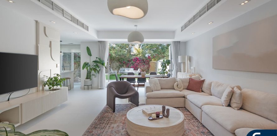 Villa à Springs 11, The Springs, Dubai, 3 chambres, 228 m², № 98389