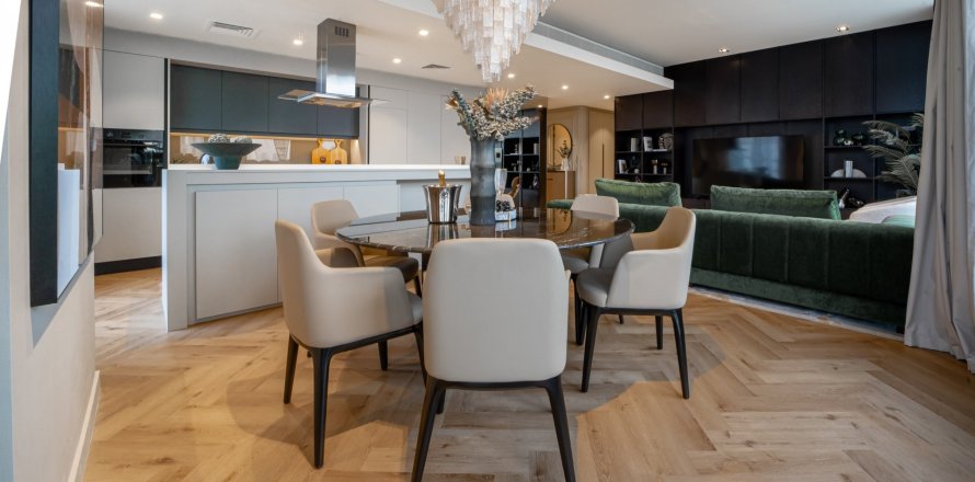 Apartamento en Bluewaters Residences, Bluewaters, Dubai, 3 dormitorios, 194 m², № 9261