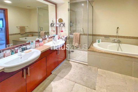 Apartamento en Palm Jumeirah, Dubai, 1 dormitorio, 133 m², № 43740 - foto 16