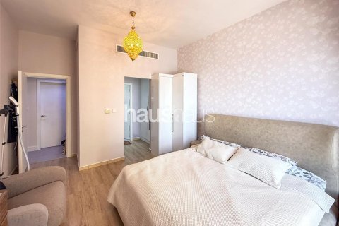 Apartment in Rimal, Jumeirah Beach Residence, Dubai 2 bedrooms, 129 sq.m. № 43735 - photo 6